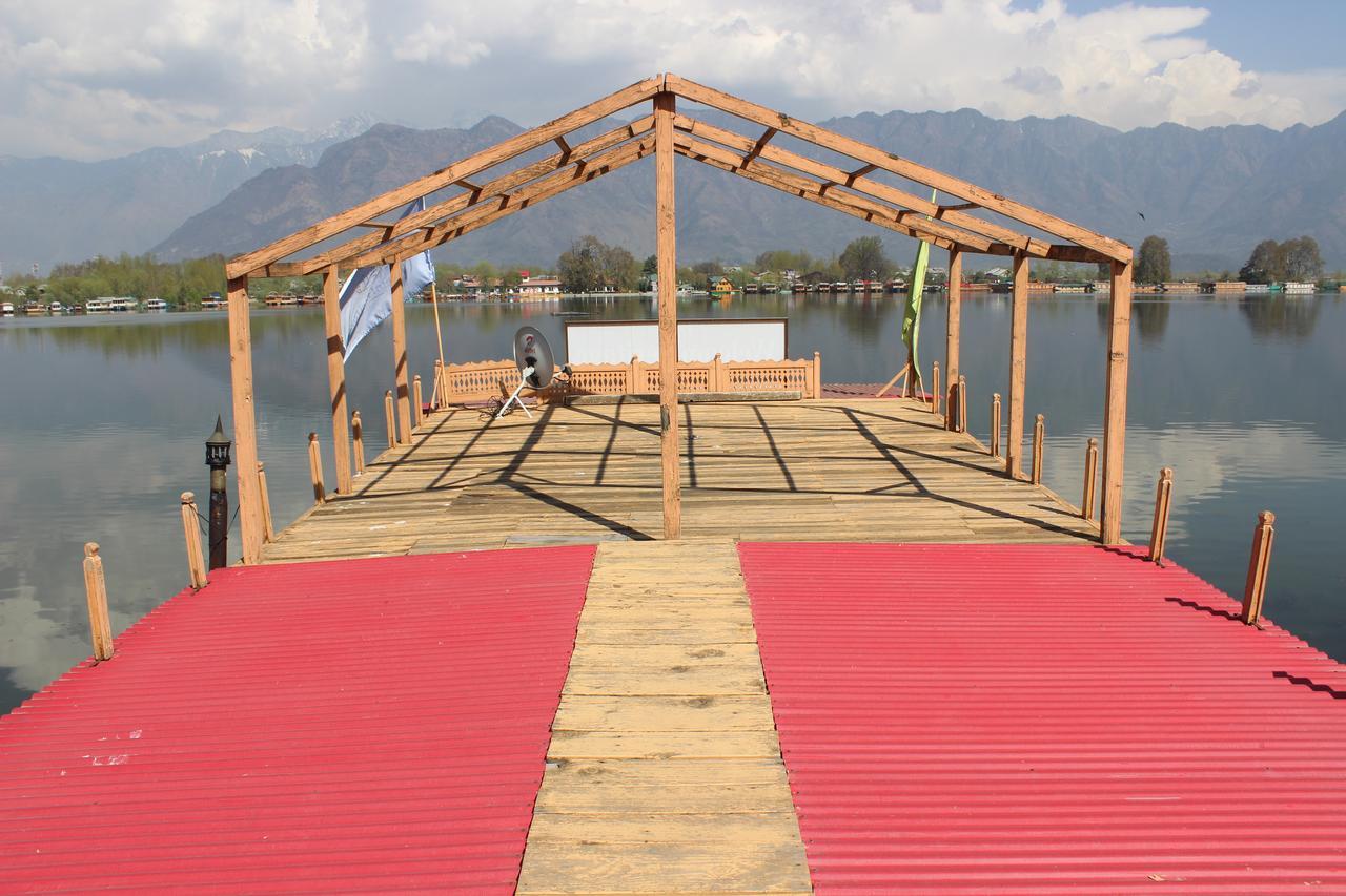 Wangnoo Worth Houseboats Hotel Srīnagar Exterior foto